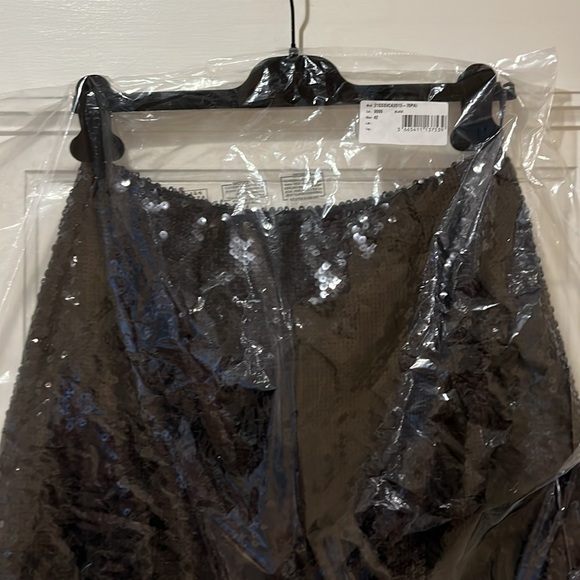 Giambattista Valli black sequin skirt - Picture 9 of 9